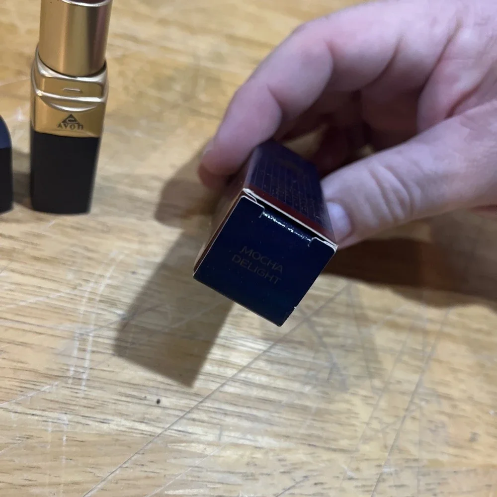 Vintage 1995 Avon Maximum Color Creamy Matte‎ Lipstick .13oz Mocha Delight